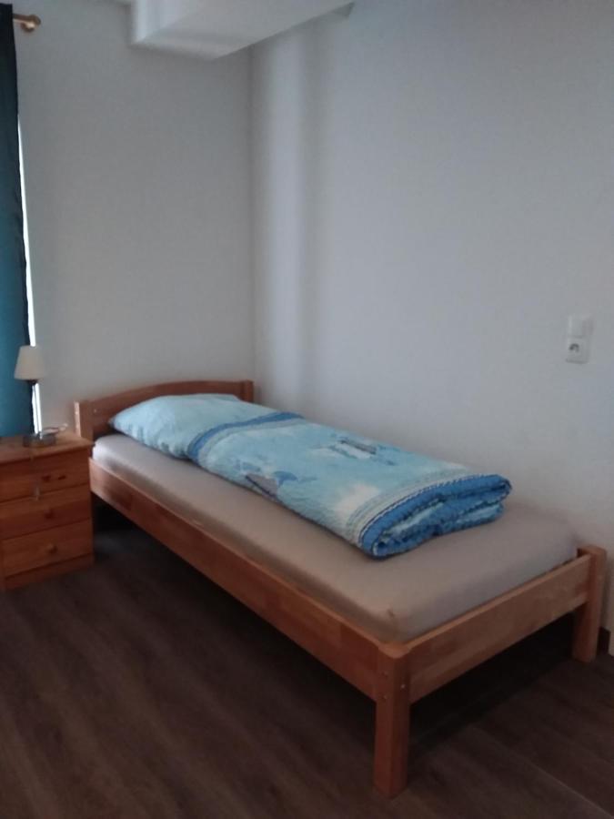 Nguyen Le 3 Schlafzimmer, 7 Bette,Dusche, 2 Wc , Kueche Ab 2 Uebernachtungen Neukirch  Eksteriør billede