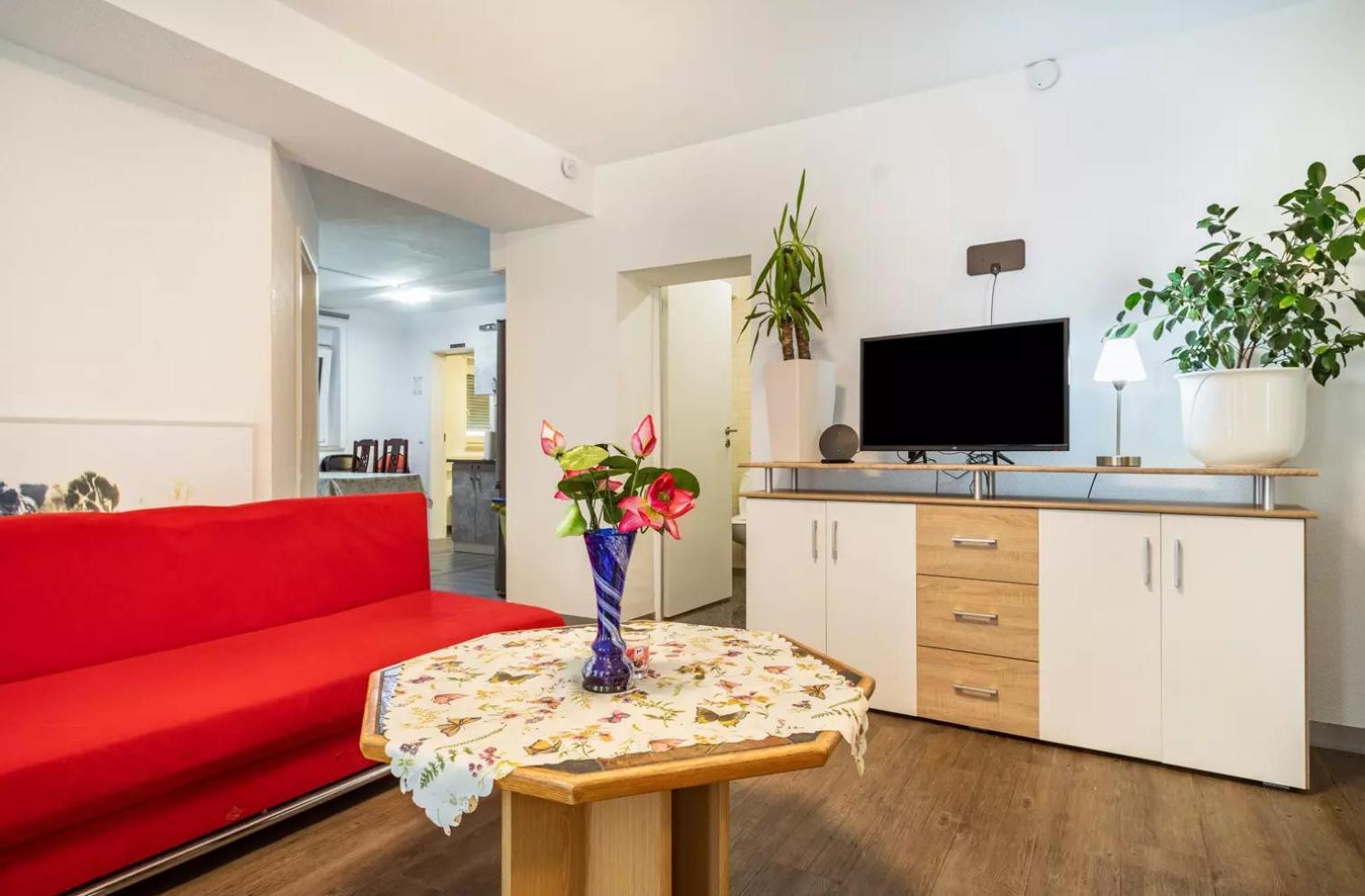 Nguyen Le 3 Schlafzimmer, 7 Bette,Dusche, 2 Wc , Kueche Ab 2 Uebernachtungen Neukirch  Eksteriør billede